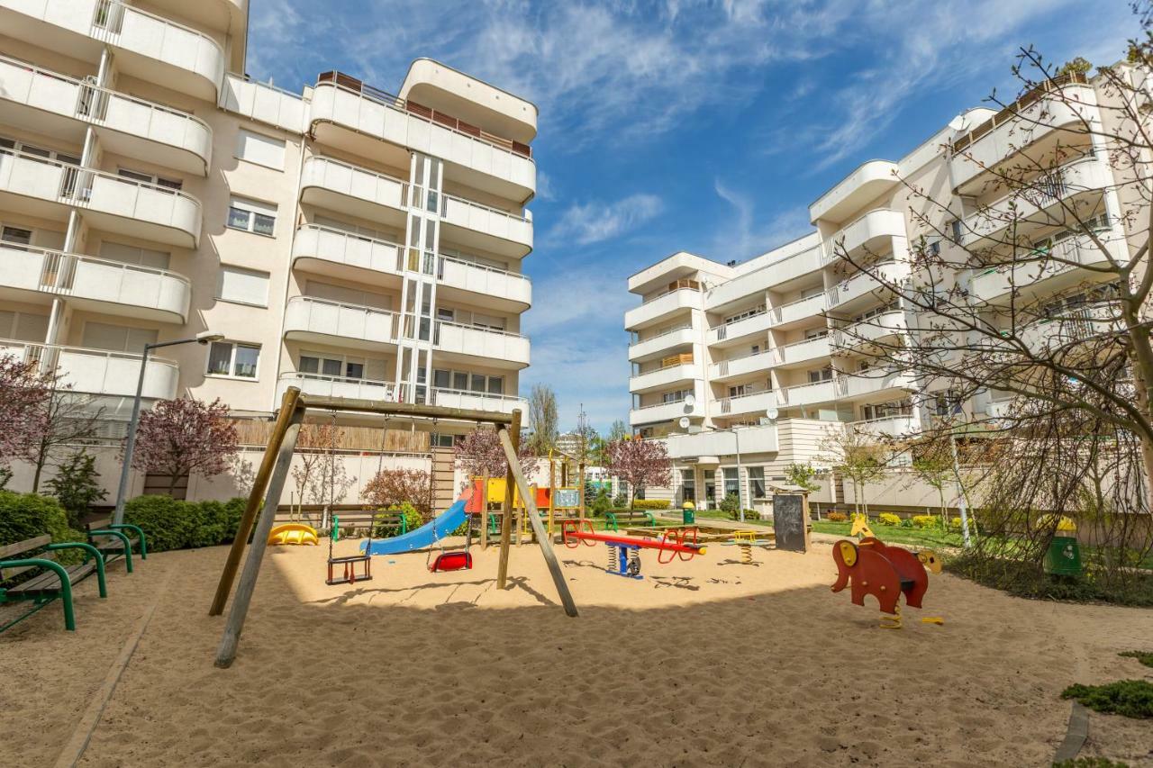 Apartament Tarasy Sobieskiego ทอรูน ภายนอก รูปภาพ