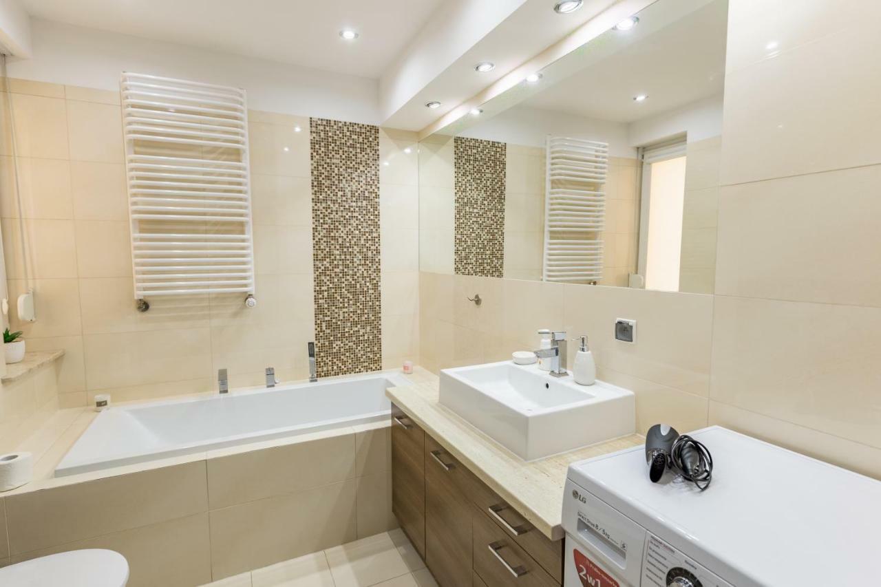 Apartament Tarasy Sobieskiego ทอรูน ภายนอก รูปภาพ